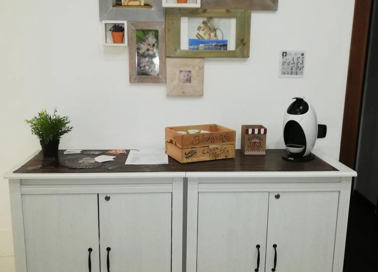 Guest house De Rossi Holiday Bari Italy