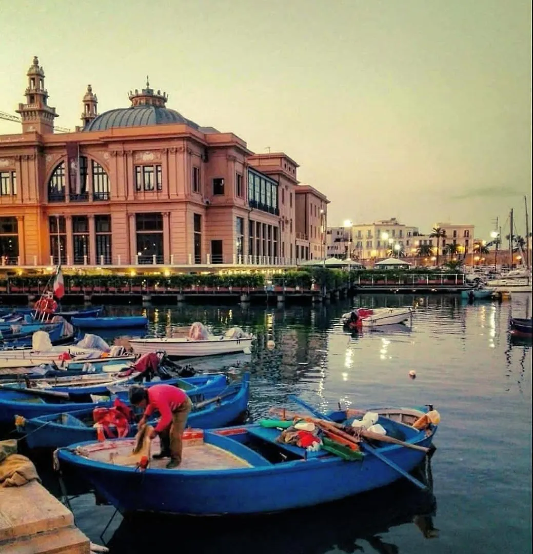 De Rossi Holiday Bari Guest house